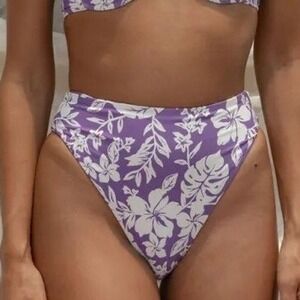 Stone Fox‎ Swim Sumatra Bottom Kauai Purple & White Floral Bikini Bottom XS